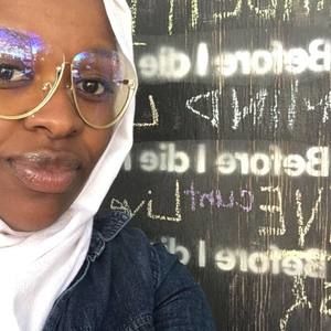 Meet your Posher, Aneesa